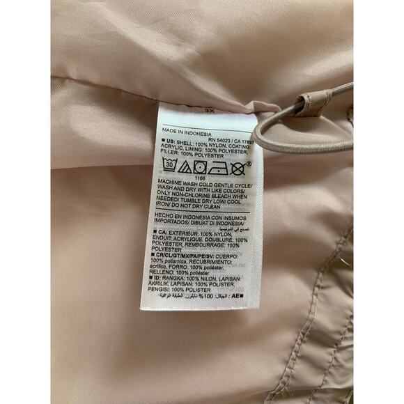 NWOT Old Navy Light Pink Zippered Puffer Vest Size 3X - Picture 6 of 6